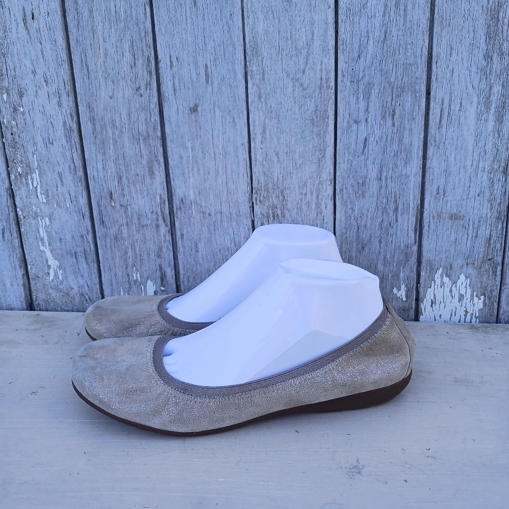 Abeo Tia Ballet Flats‎ Women's 10N Taupe Leather  Comfort Slip On Shoes Narrow